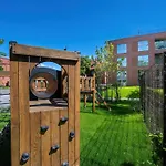 Luxury With Parking And Air Conditioning Near Center By Renters Prestige Lejlighed