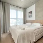 Luxury With Parking And Air Conditioning Near Center By Renters Prestige Appartamento *
