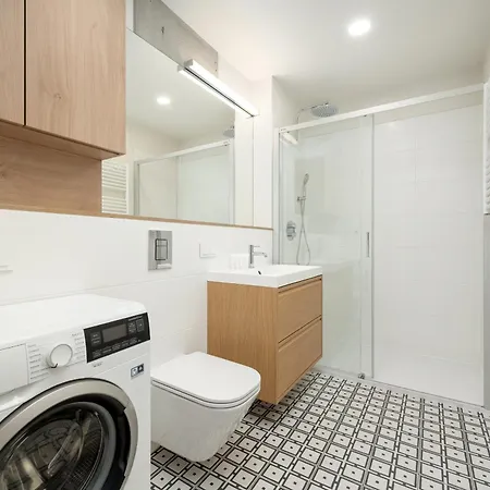 Apartamento Luxury With Parking And Air Conditioning Near Center By Renters Prestige