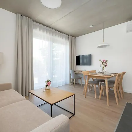 Luxury With Parking And Air Conditioning Near Center By Renters Prestige Wrocław