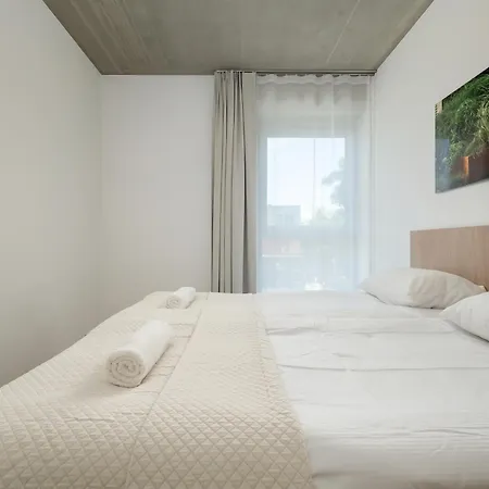 Luxury With Parking And Air Conditioning Near Center By Renters Prestige * Wrocław