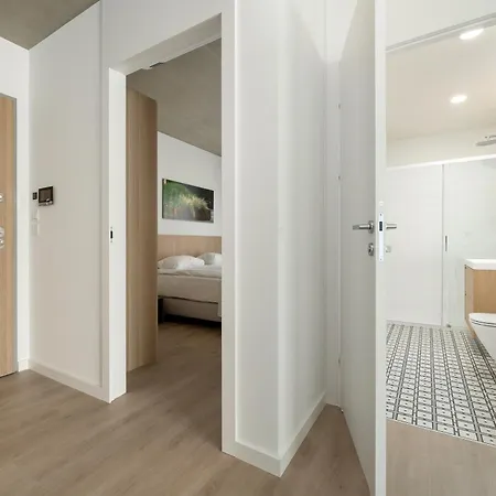Luxury With Parking And Air Conditioning Near Center By Renters Prestige 弗罗茨瓦夫