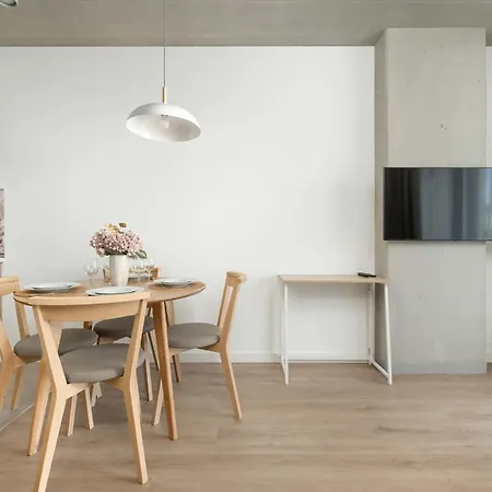 Luxury With Parking And Air Conditioning Near Center By Renters Prestige * Wrocław