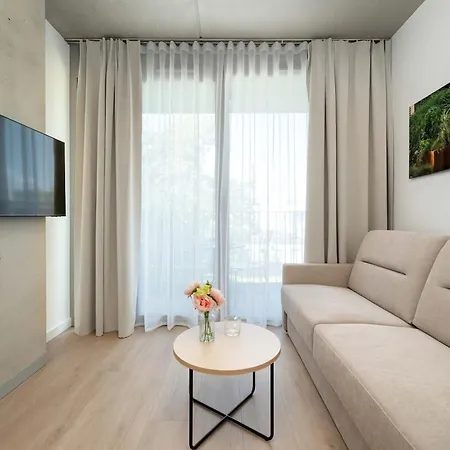 Apartamento Luxury With Parking And Air Conditioning Near Center By Renters Prestige