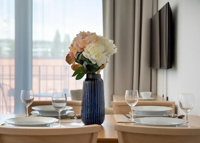 Luxury With Parking And Air Conditioning Near Center By Renters Prestige Wrocław