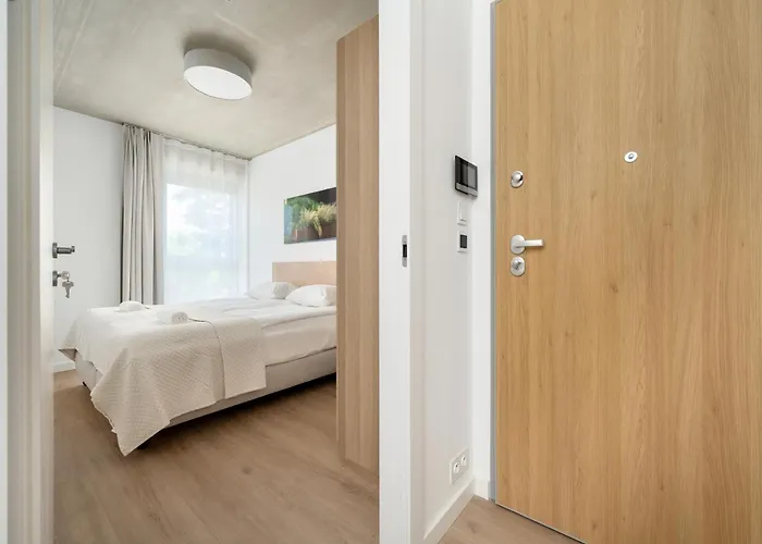 Apartament Luxury With Parking And Air Conditioning Near Center By Renters Prestige