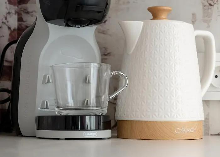 Apartament Luxury With Parking And Air Conditioning Near Center By Renters Prestige *