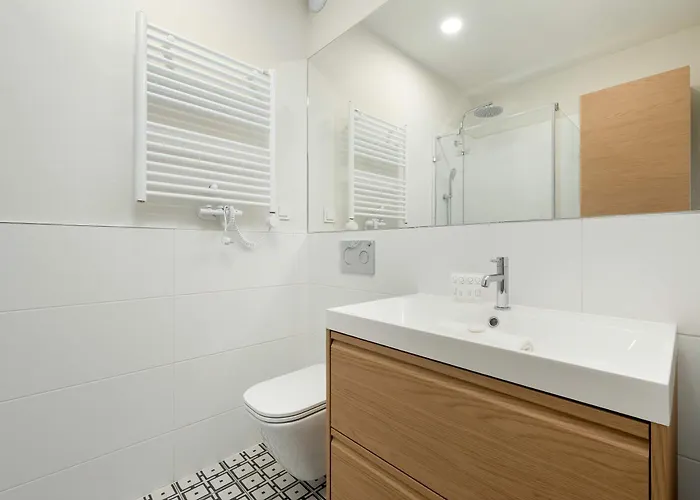 Luxury With Parking And Air Conditioning Near Center By Renters Prestige Apartament Wrocław