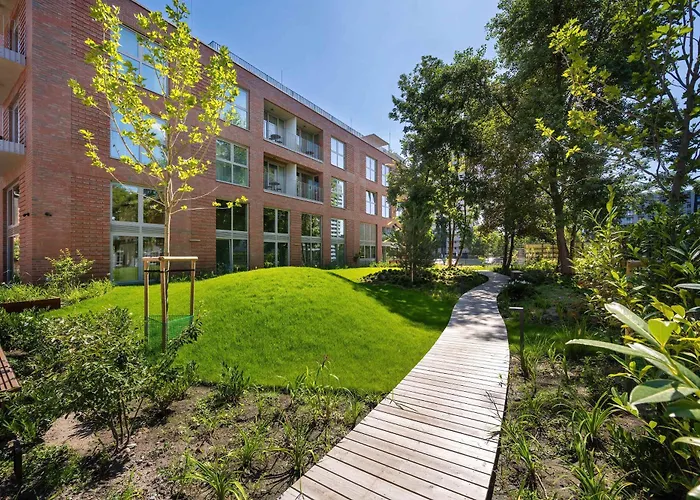 Apartament Luxury With Parking And Air Conditioning Near Center By Renters Prestige *